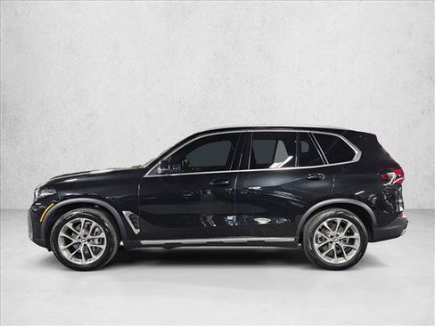 Certified 2024 BMW X5 sDrive40i w/ Parking Assistance Package RWD image 9