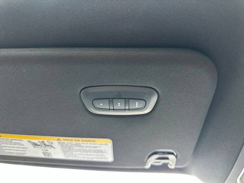 Used 2023 Jeep Wagoneer Series II RWD image 25
