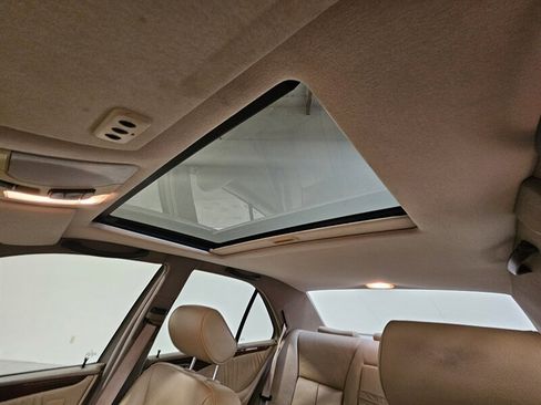 Used 1998 Mercedes-Benz E 320 Sedan image 37