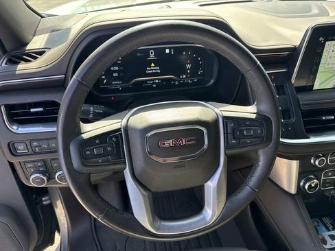 Used 2023 GMC Yukon SLE w/ Gmc Pro Safety Plus Package AWD/4WD image 22