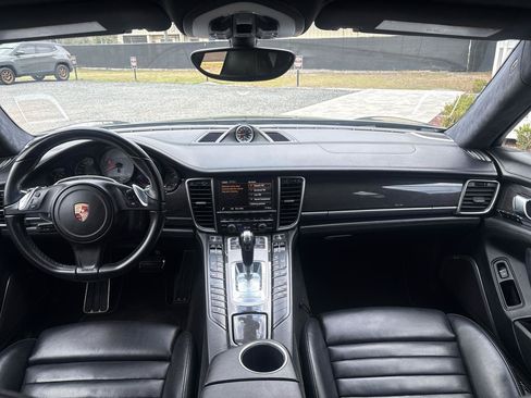 Used 2014 Porsche Panamera GTS AWD/4WD image 19