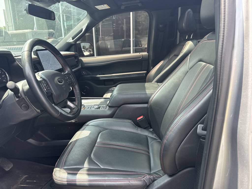 Used 2022 Ford Expedition Limited AWD/4WD image 19