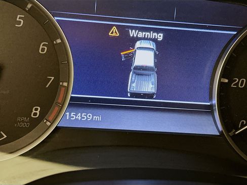 Used 2022 Nissan Frontier S w/ Technology Package image 19