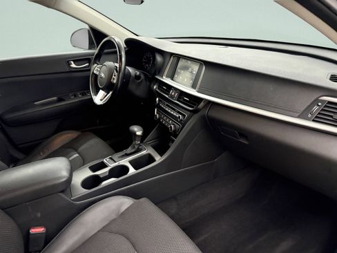 Used 2020 Kia Optima S image 19