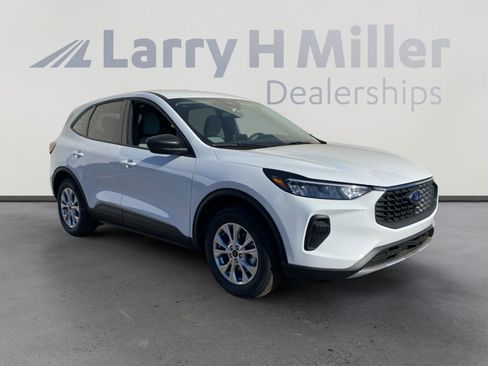 New 2026 Ford Escape Active image 7