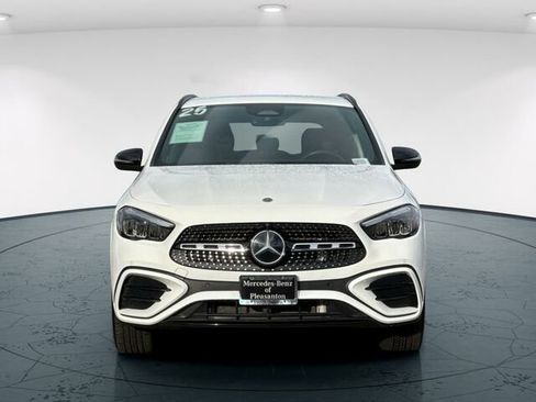 Used 2025 Mercedes-Benz GLA 250 4MATIC image 10