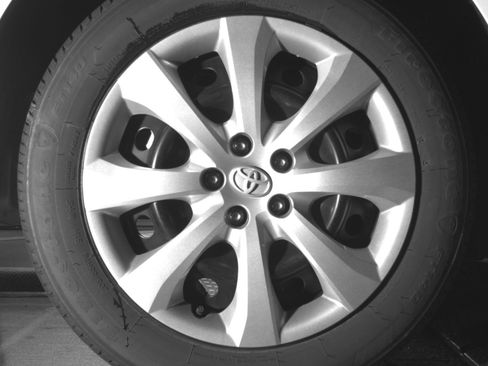 Used 2025 Toyota Corolla LE FWD image 15