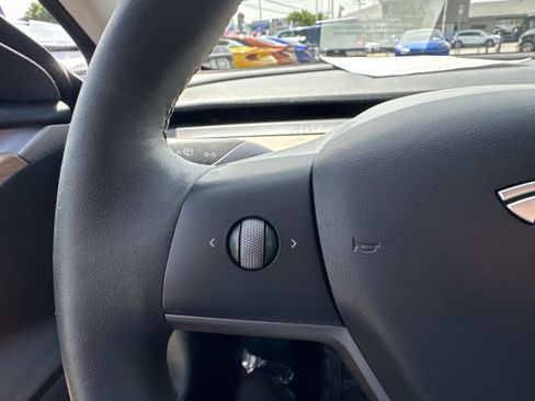 Used 2023 Tesla Model 3 Standard Range RWD image 14