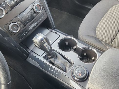 Certified 2018 Ford Explorer XLT image 27