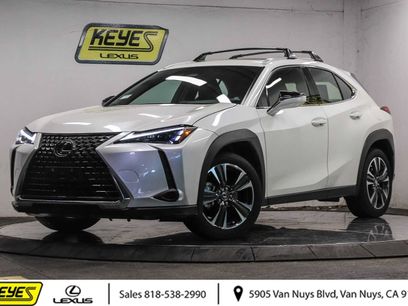 Certified 2025 Lexus UX 300h FWD w/ Accessory Package (Z2)