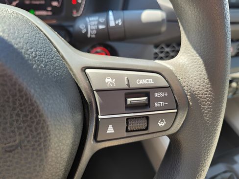 New 2025 Honda Accord SE image 29