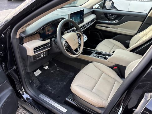 New 2026 Lincoln Corsair Grand Touring AWD/4WD image 24