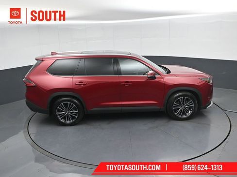 Used 2026 Toyota Grand Highlander AWD Hybrid image 53