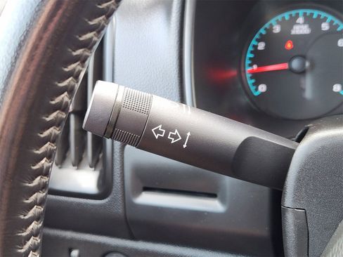 Used 2022 Chevrolet Colorado LT w/ Fleet Safety Package image 37