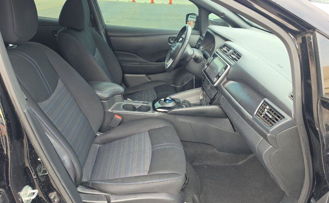 Used 2023 Nissan Leaf SV Plus FWD image 11