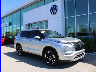 Used 2023 Mitsubishi Outlander SE