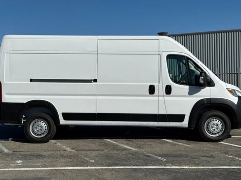 New 2026 RAM ProMaster 2500 FWD image 2