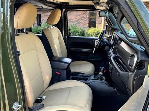 Used 2021 Jeep Wrangler Unlimited Sport image 27