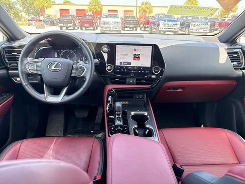Used 2025 Lexus NX 250 FWD w/ Cold Area Package image 5