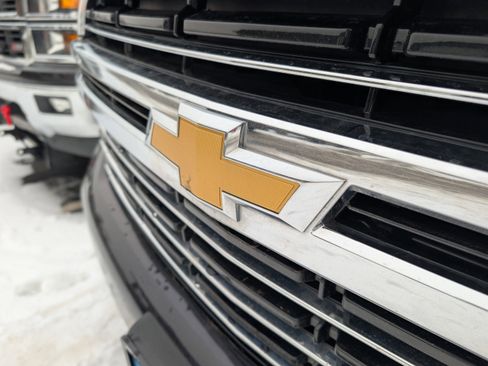 Used 2022 Chevrolet Tahoe LT image 8