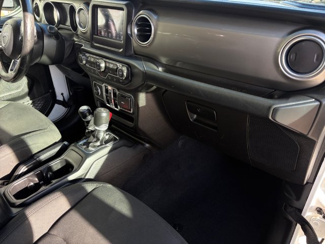 Used 2019 Jeep Wrangler Unlimited Sahara w/ Safety Group AWD/4WD image 20