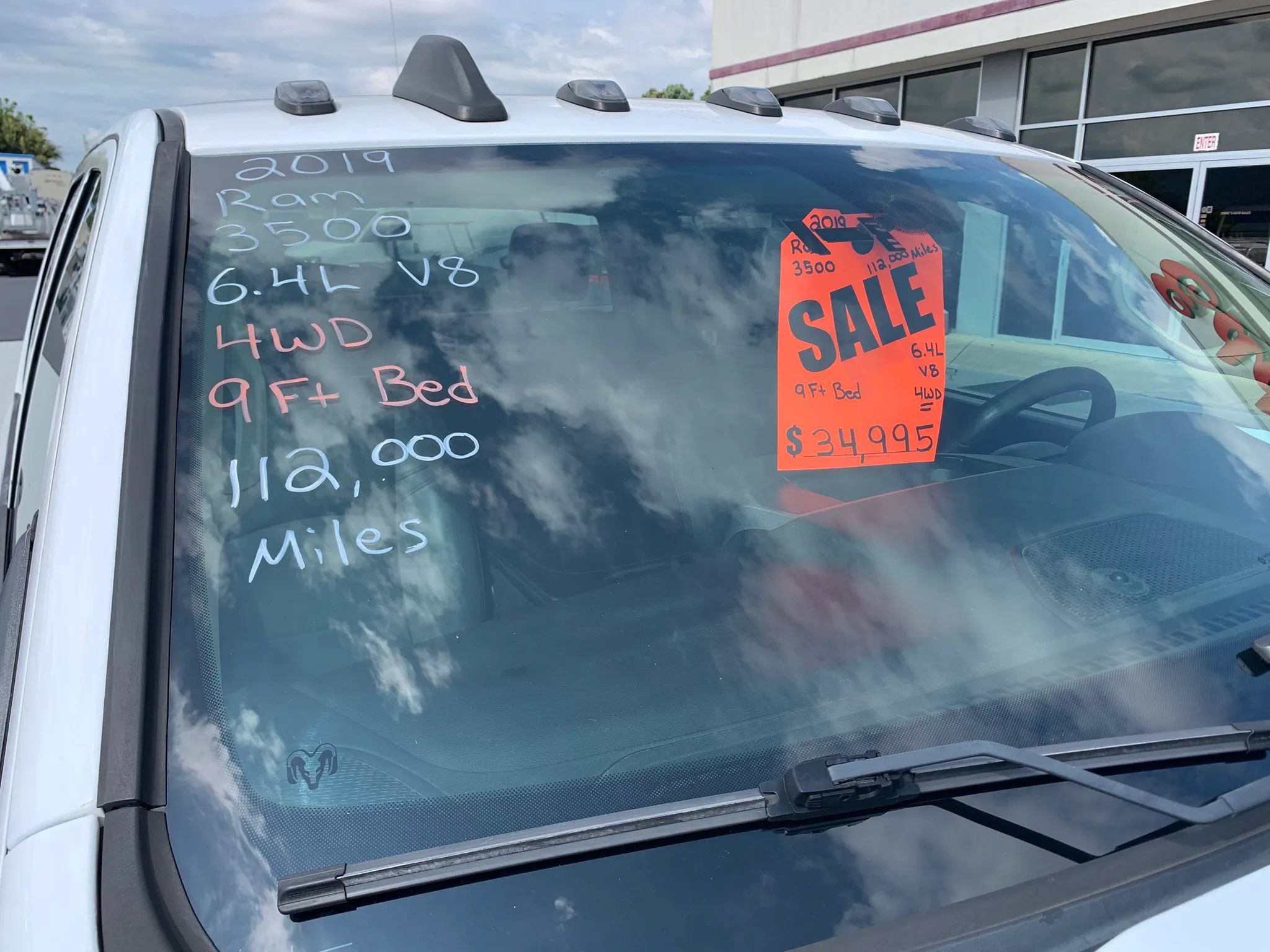 Used 2019 RAM 3500 Tradesman AWD/4WD image 3