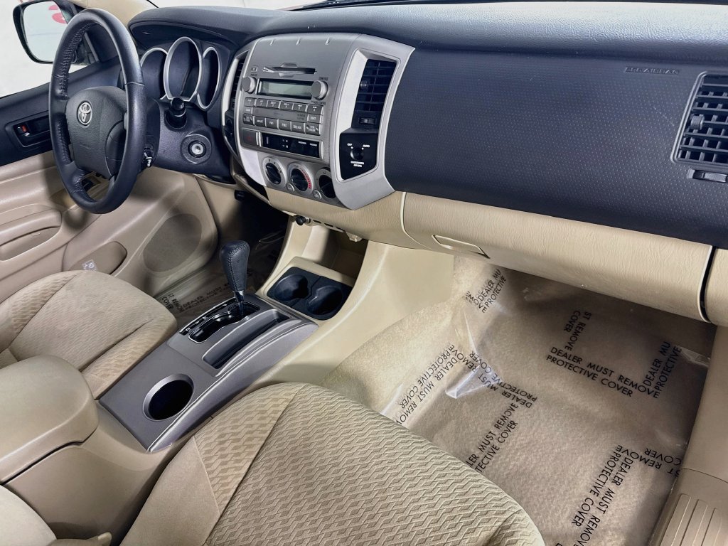 Used 2010 Toyota Tacoma 4x4 Access Cab V6 image 31