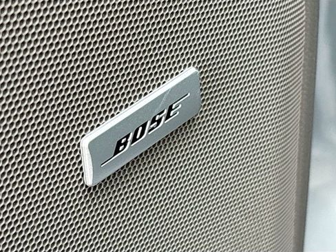 Used 2025 GMC Yukon Elevation AWD/4WD image 19