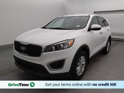 Used 2017 Kia Sorento FWD w/ LX Convenience Package
