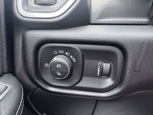 Used 2024 RAM 2500 Big Horn AWD/4WD image 17