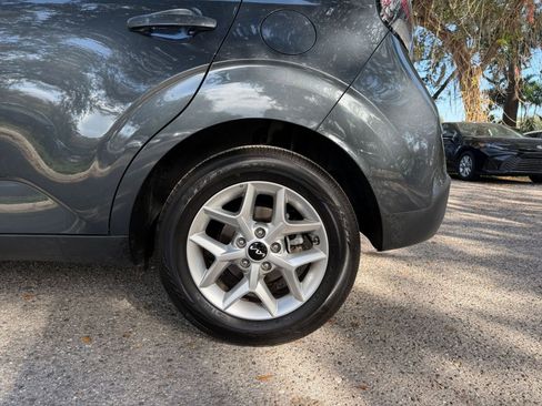 Used 2025 Kia Soul LX w/ LX Technology Package image 23