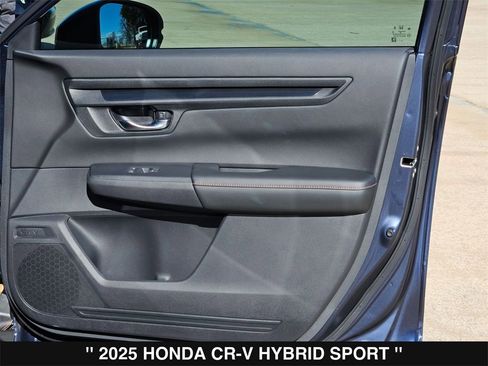 Used 2025 Honda CR-V Sport image 32