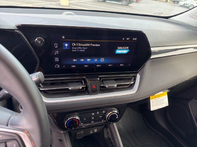 Certified 2024 Chevrolet TrailBlazer LT w/ LT Cold Weather Package FWD image 17