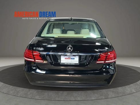 Used 2014 Mercedes-Benz E 350 4MATIC Sedan image 4