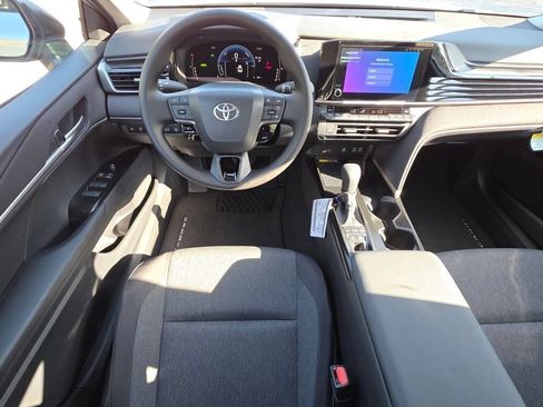 Used 2026 Toyota Camry LE FWD image 6