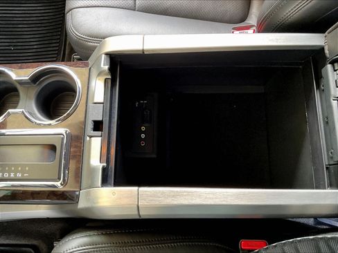 Used 2014 Ford F150 Platinum AWD/4WD image 17