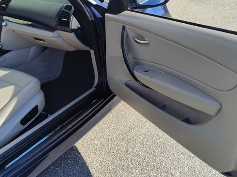 Used 2013 BMW 128i Convertible image 16