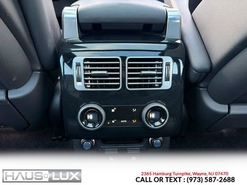 Used 2021 Land Rover Range Rover image 25
