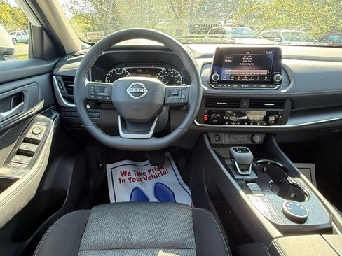 New 2026 Nissan Rogue SV w/ Cold Weather Package image 21