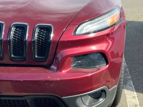 Used 2018 Jeep Cherokee Latitude w/ Altitude Package image 7