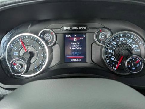 Used 2024 RAM 2500 Big Horn w/ Bed Utility Group image 27