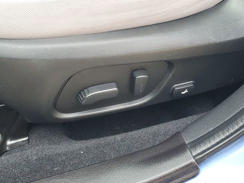 Used 2017 Subaru Forester 2.5i Premium AWD/4WD image 17