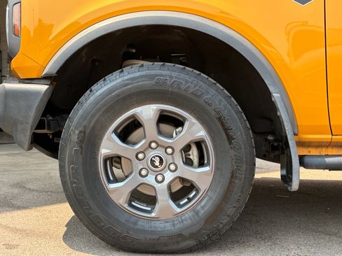 Used 2022 Ford Bronco Big Bend AWD/4WD image 9