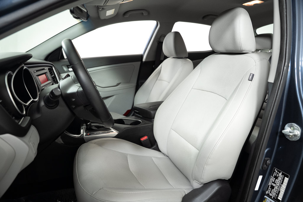 Used 2015 Kia Optima EX FWD image 19