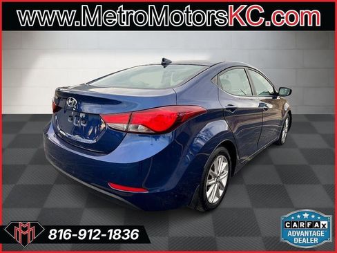 Used 2016 Hyundai Elantra SE w/ Option Group 02 image 6