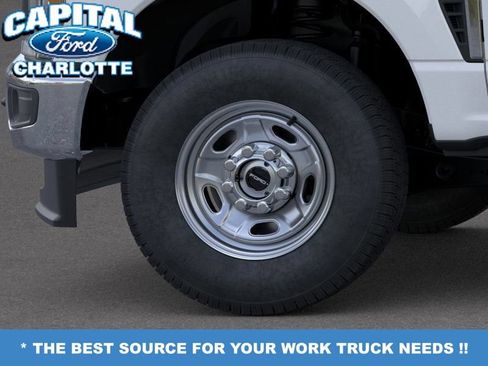 New 2026 Ford F250 XL w/ XL Chrome Package AWD/4WD image 18