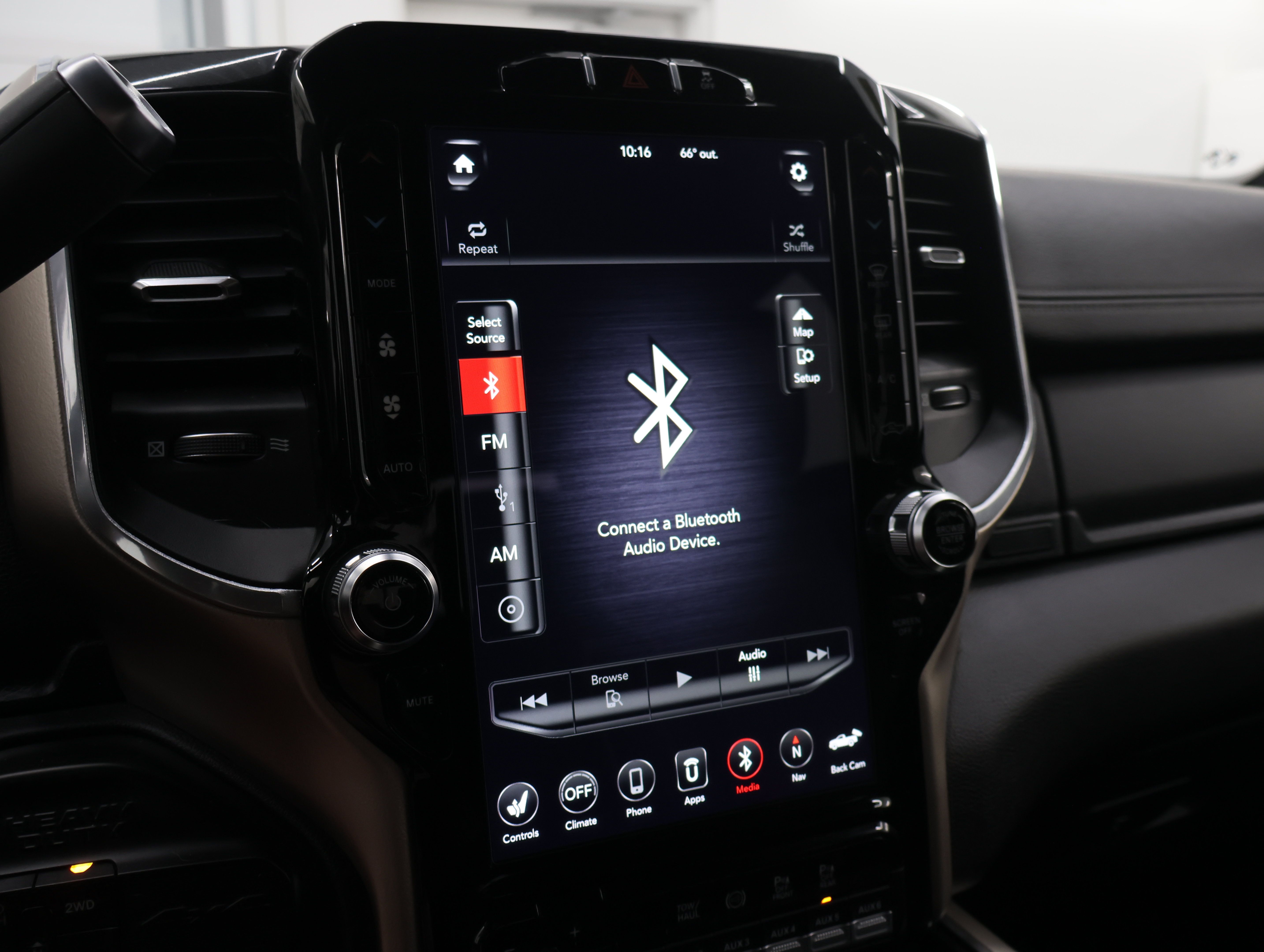 Used 2019 RAM 3500 Laramie AWD/4WD image 47