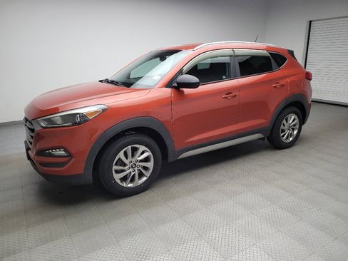 Used 2017 Hyundai Tucson SE w/ SE Popular Package 02 AWD/4WD image 2