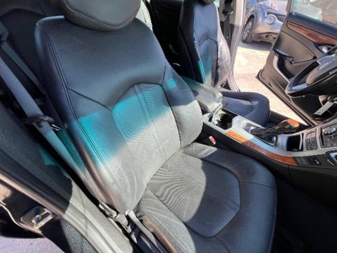 Used 2009 Cadillac CTS 3.6 w/ Wood Trim Package image 13