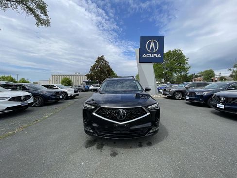 Used 2023 Acura MDX SH-AWD w/ Advance Package image 29